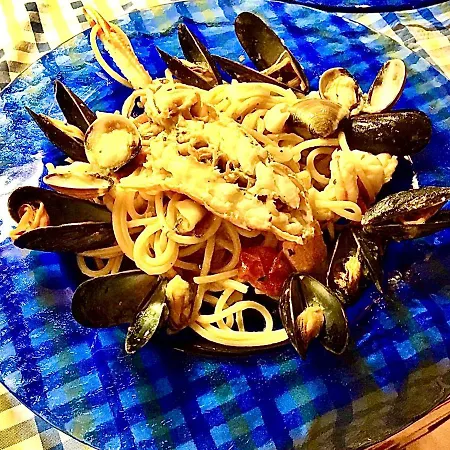Desenzano Paradise 住宿加早餐酒店 *